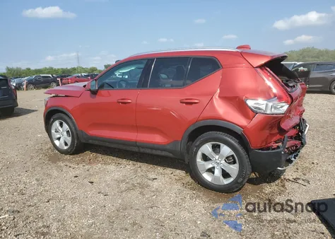 2020 Volvo Xc40 T4 Momentum z USA, uszkodzony, nr VIN YV4AC2HK1L2211114